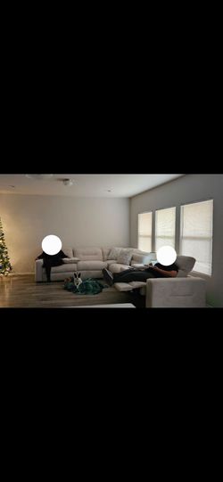 Sectional Sofa with Recliner