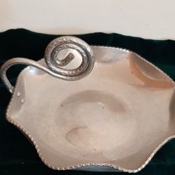 Royalty Aluminum Ware Dish Candy Nut Bowl 