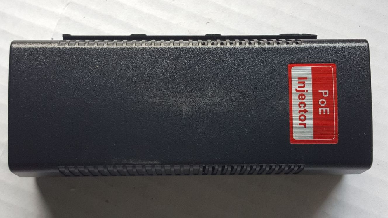 For IP cameras POE injector and splitter