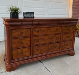 Beautiful Dark Brown 12-Drawer Large Solid Wood Dresser