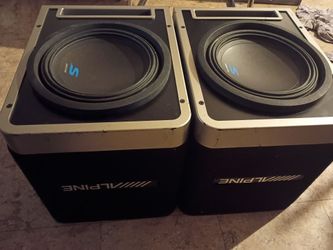 2 Alpine type S 10 inch subs