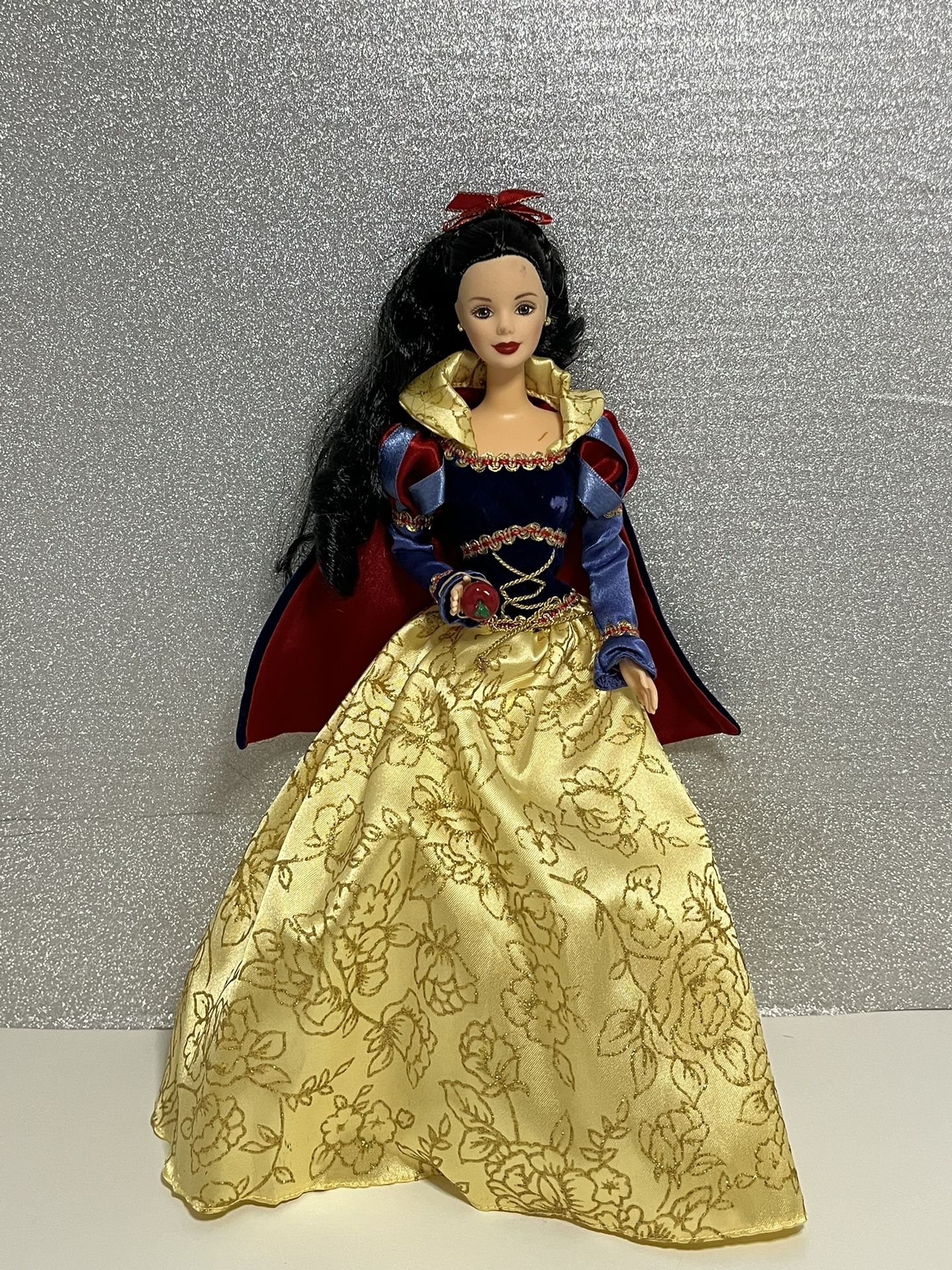 Barbie Snow White