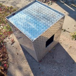 aluminum diamond play square