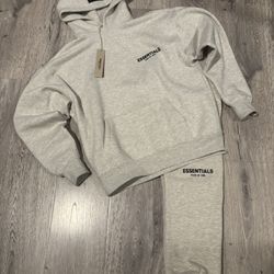 essentials set