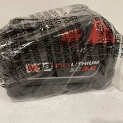 Milwaukee M18 18-Volt Lithium-Ion XC Extended Capacity Battery Pack 3.0Ah