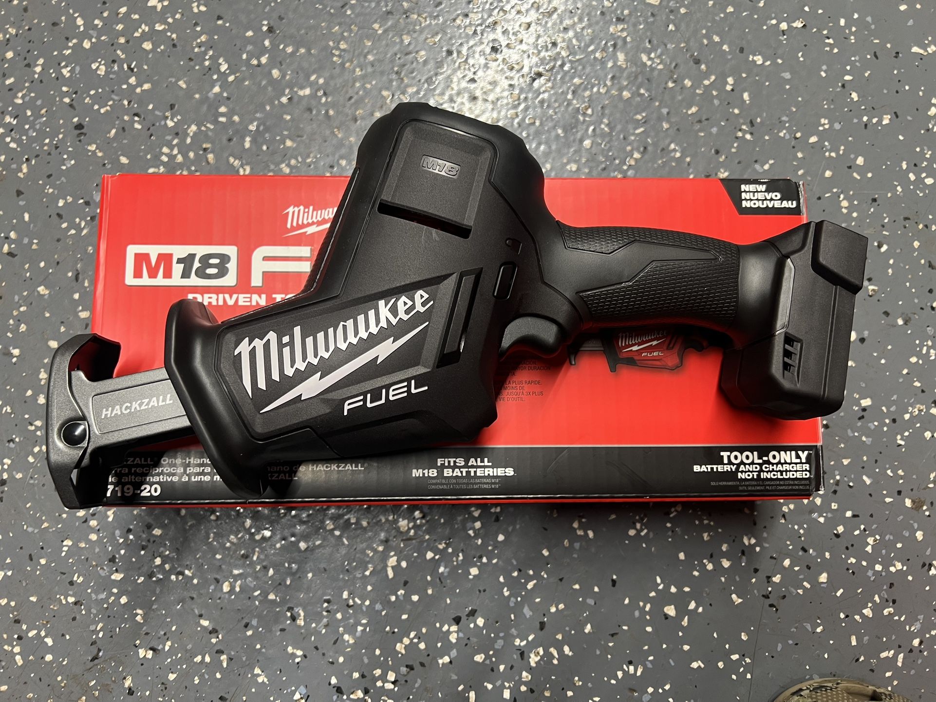 Milwaukee fuel Black M18 Hackzall ***Not Negotiable