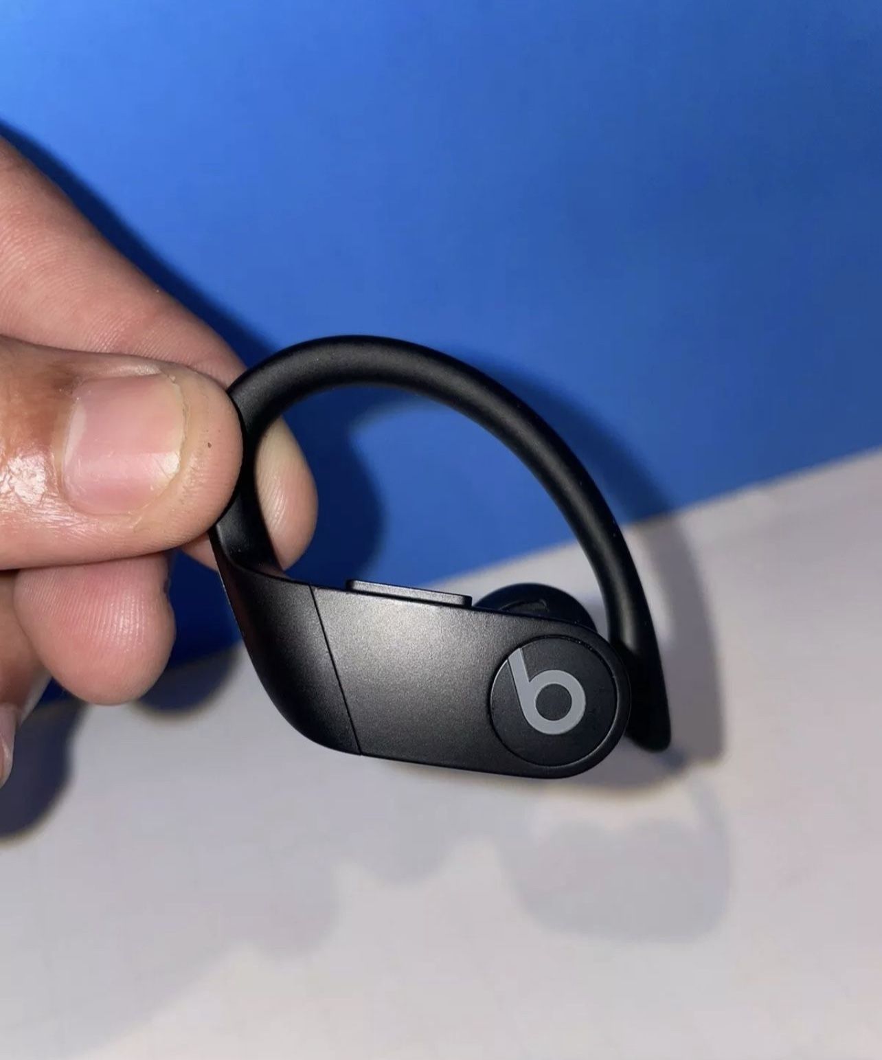 Powerbeats Pro Wireless Headphones RIGHT SIDE ONLY