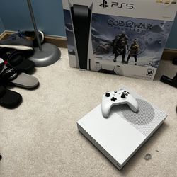 Xbox One S With Cold War 