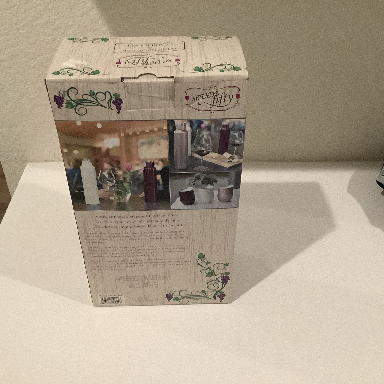 Seven Fifty Wine Growler& Tumbler Set. Rose Color