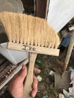 Finisher brush