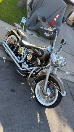 2004 HARLEY DAVIDSON SOFTAIL HERITAGE