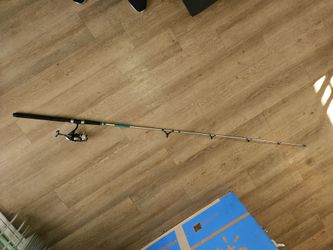 Ready-to-Fish Saltwater Pier Combo - Tsunami Citadel 5000 + Shakespeare 7ft Rod