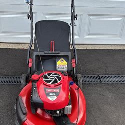 Craftsman 22” Self Propelled Lawn Mower, RUNS FLAWLESS! NO HOLDS!