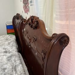 Two Disney Princess Cherry Twin Sleigh Bed With Free Bunkie Boards 
