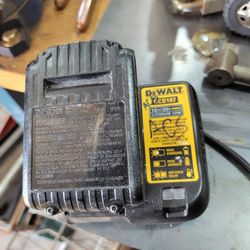 Dewalt Battery And Charger 20v