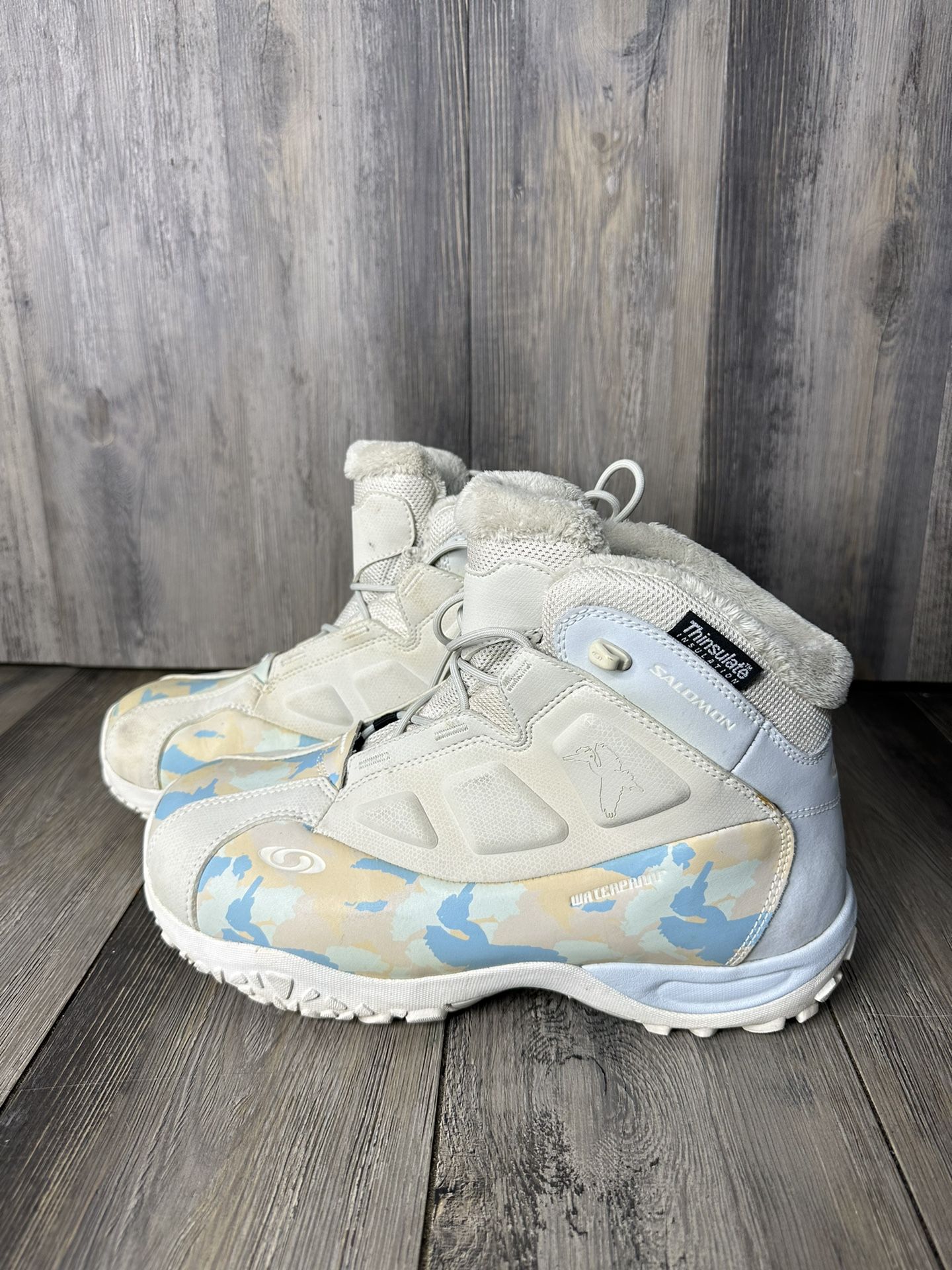 Salomon AVO Waterproof Winter Camo Boot White Thinsulate Womens Size 10 418653