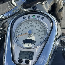 2011 C50 t touring Suzuki Boulevard