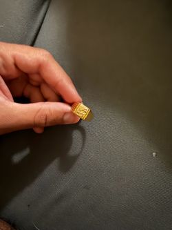 Gold ring