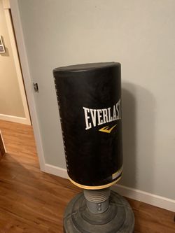 Everlast Standing Punching Bag - With 2 Pairs Of Gloves