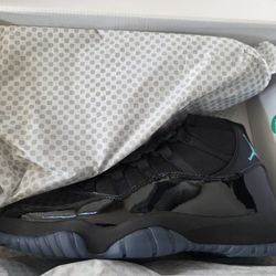 Jordan 11 Gamma Size 10 Brand New Deadstock