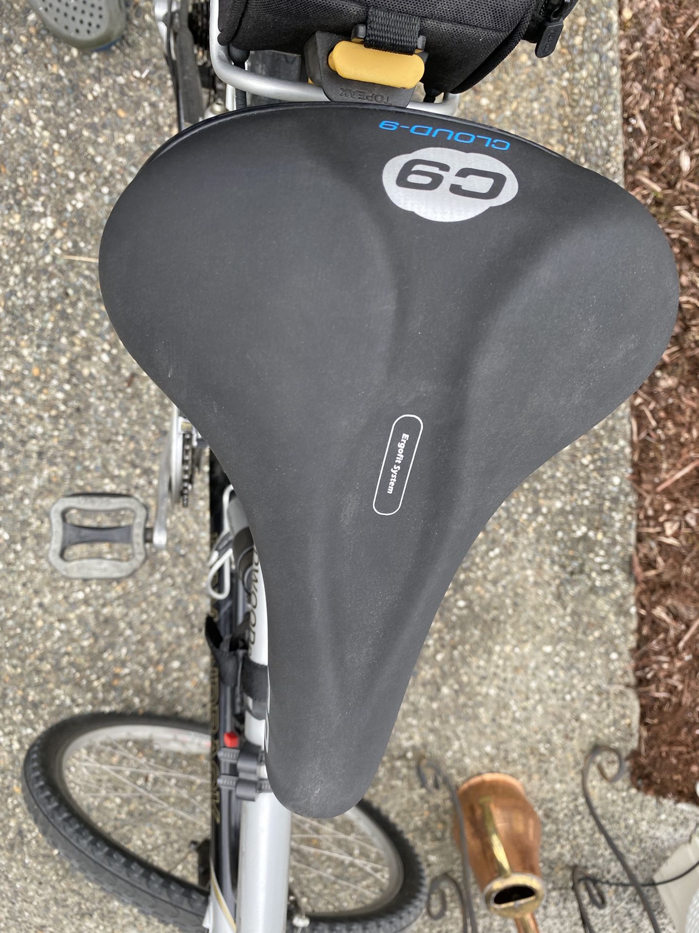 Diamondback Wildwood Deluxe Mens Bike for Sale in Marysville, WA OfferUp