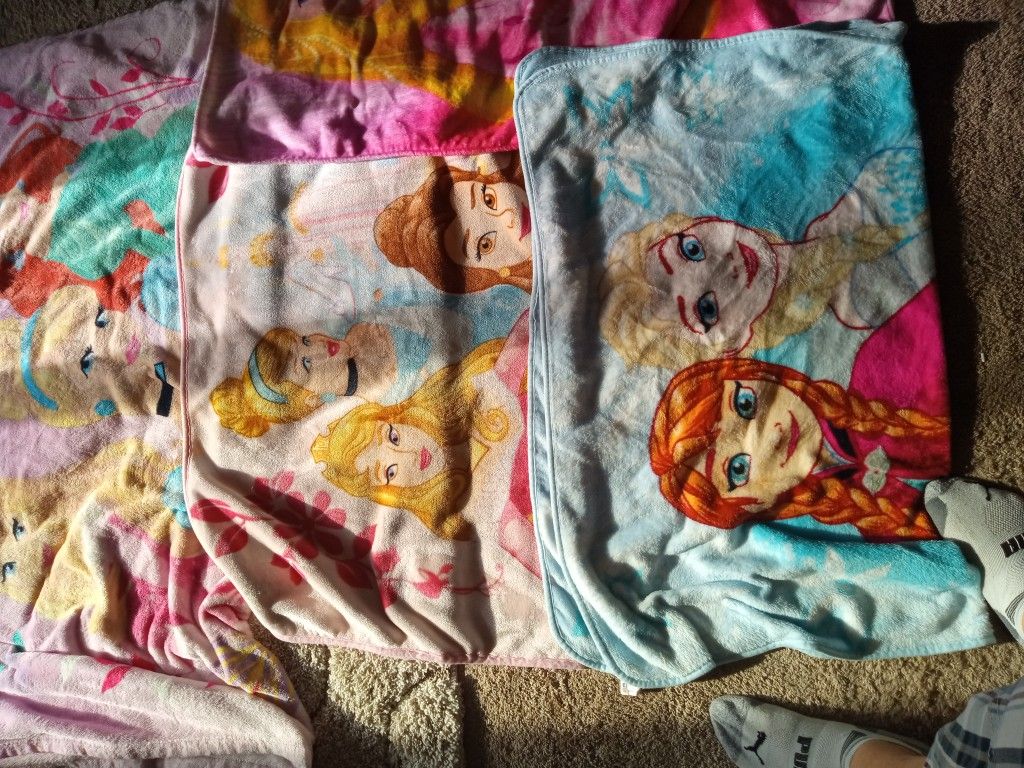 Kids Disney Princesses Thin Blankets