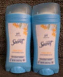 (2) Secret Solid Antiperspirant Deodorant, 2.6 oz each ~ Spring Breeze