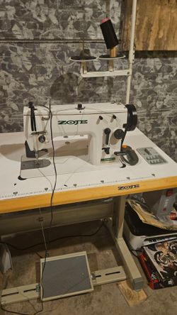 Like new soje Sewing machine