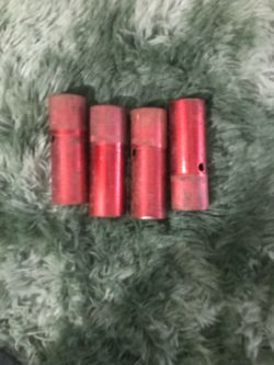Pegs