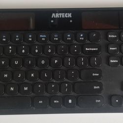 Arteck Wireless Solar Powered Full Sized Keyboard