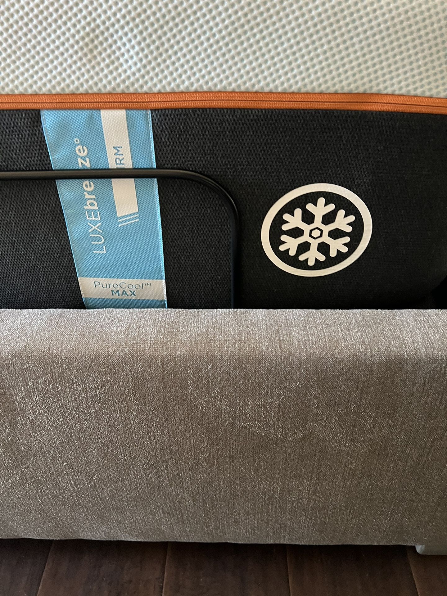 Tempur Pedic King Mattress for Sale in Newport Beach, CA - OfferUp