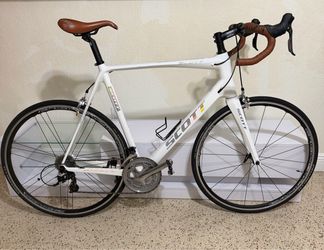 Scott 60cm XL Size  Carbon Fiber Road Bike