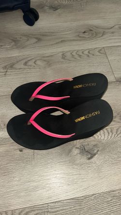 Platform Sandals, size 10