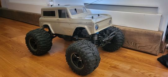 Losi LST 454 RC Monster Truck