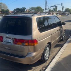 2004 Honda Odyssey