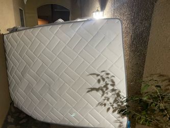Queen mattress