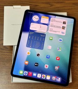 13” iPad Pro 5G cellular M5 OLED model
