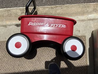 Radio Flyer pull cart