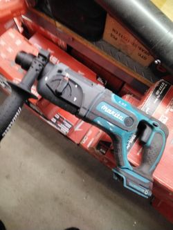 MAKITA 18V ROTARY HAMMER  1 IN