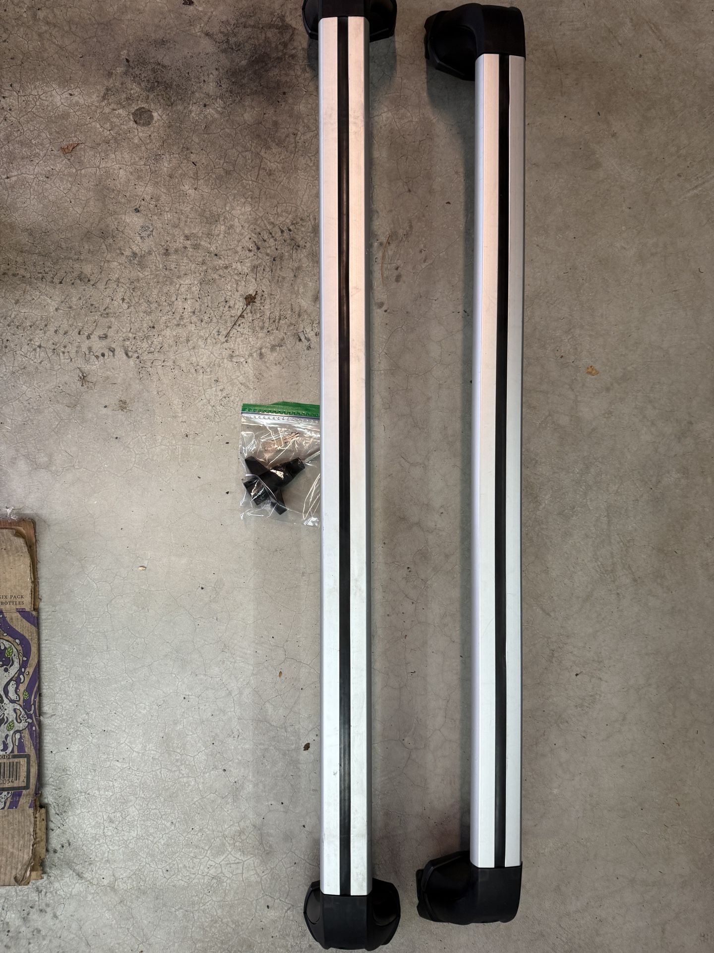 OEM VW Golf/GTI R Roof Rack with Key. (12-19) MK7 MK7.5 MK6