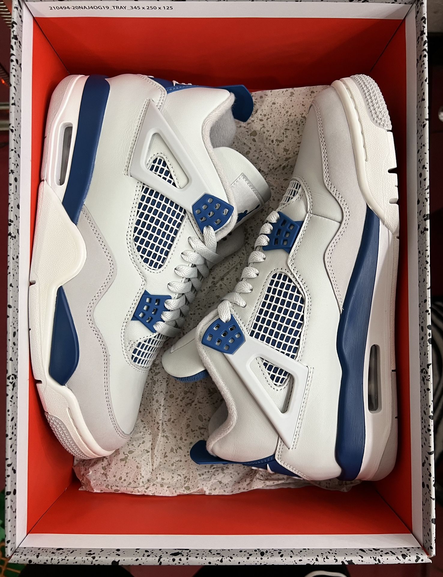 Jordan 4s Size 9.5