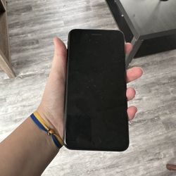 iPhone 8 Plus
