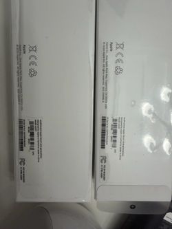 Brand New Sealed Original Apple Pena