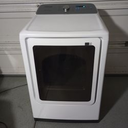 Samsung Smart Gas Dryer LIKE NEW CONDITION 