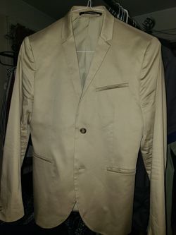 Beige blazer size 38R skinny fit