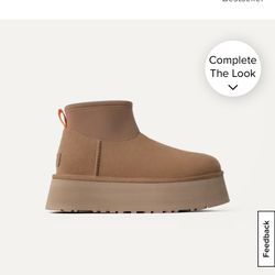 WOMANS UGGS BRAND NEW