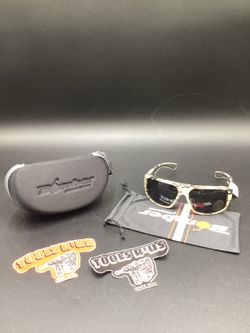 BOMBER EYEWEAR SAFETY GLASSES w? ZIP CASE**(FINANCIAMOS/WE FINANCE)**