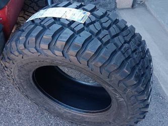 4 New Old Stock LT 33 12.50 18 BFGoodrich Mud Terrain TA KM3 Tires 10PLY Date 2022