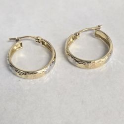 14kt Gold Small Hoops