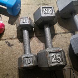 10 and 25 lb dumbbell